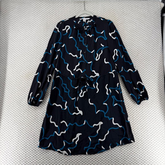 Diane Von Furstenberg Dresses & Skirts - Diane von Furstenberg Lindi Dress‎ DVF Silk Blend Abstract Print  Size 2